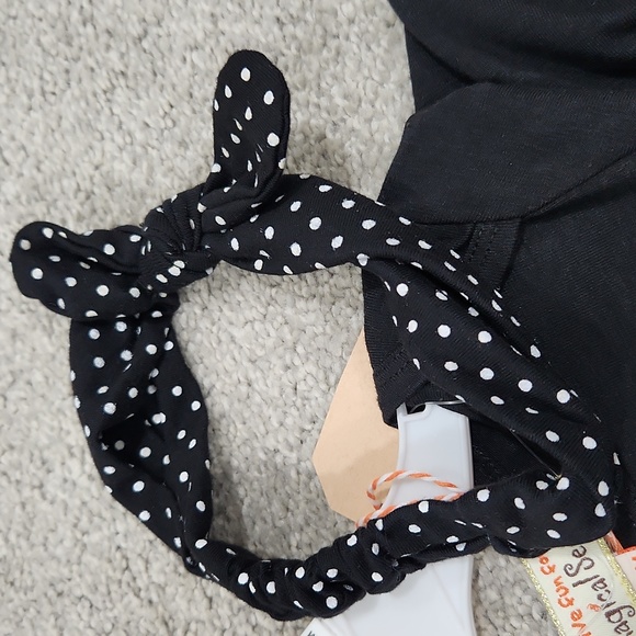 Set of Festive Fun for Fall 3-6 months onsies - Picture 4 of 6